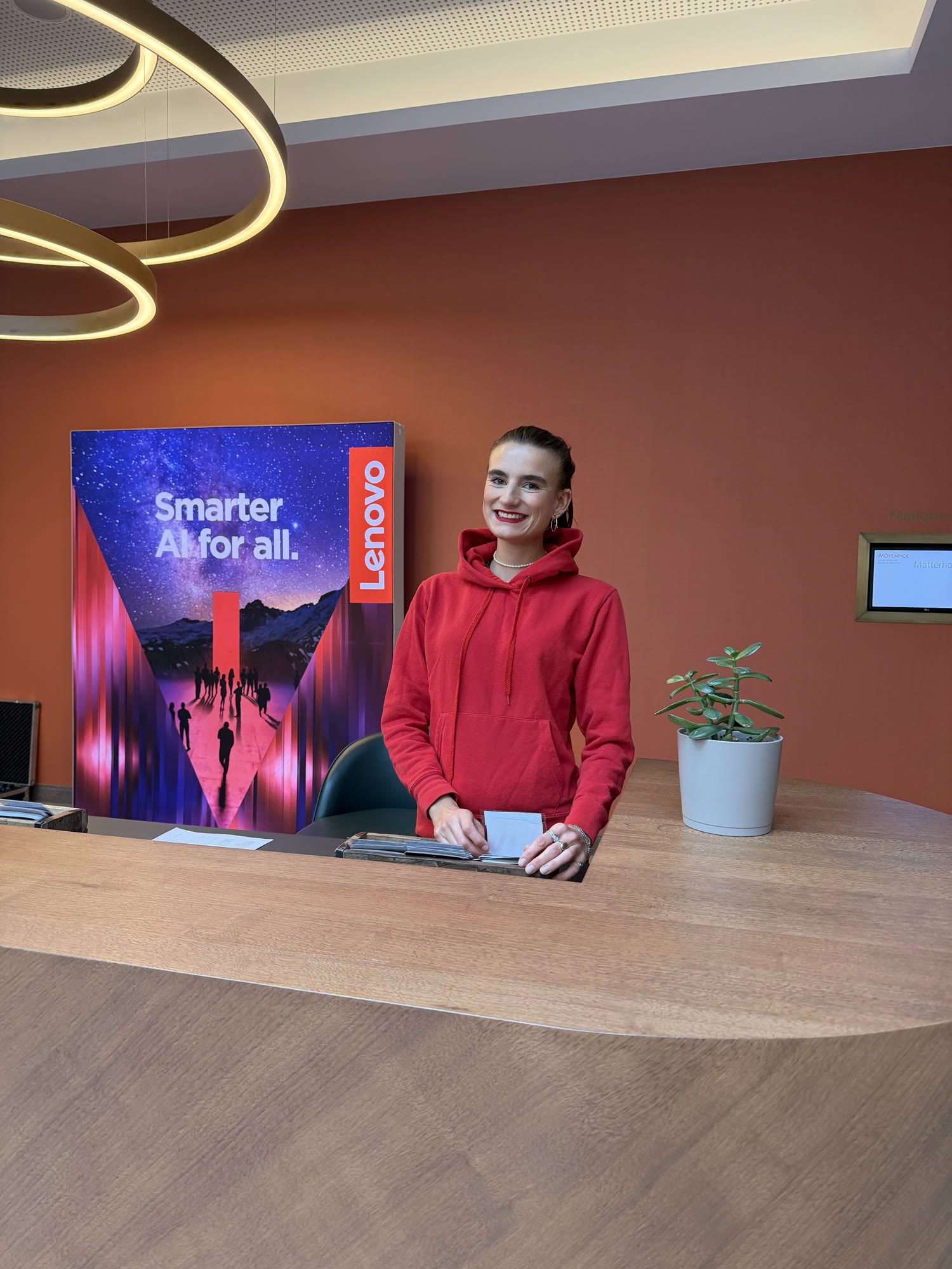 Johanna-Sophie Lütje — Hostess auf einer Messe