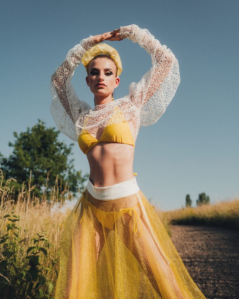 Editorial — gelbe Tüll-Couture